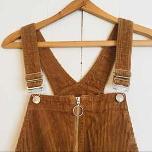 Corduroy overalls 🤎 zippered!